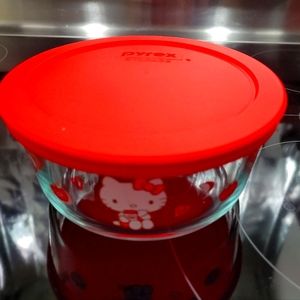 PYREX Hello Kitty Decorated Glass Food Storage + a free Hello Kitty Plastics Cup